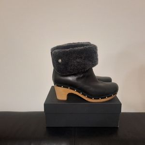 UGG Australia Women's High-Heeled Lynnea  Boots with Sheepskin Cuff